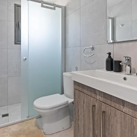 Apartment Amalia Court Iii *